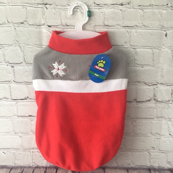 Red and Gray Dog Fleece Snowflakes Size Large NWT - Picture 2 of 4